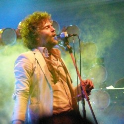 Wayne Coyne performance